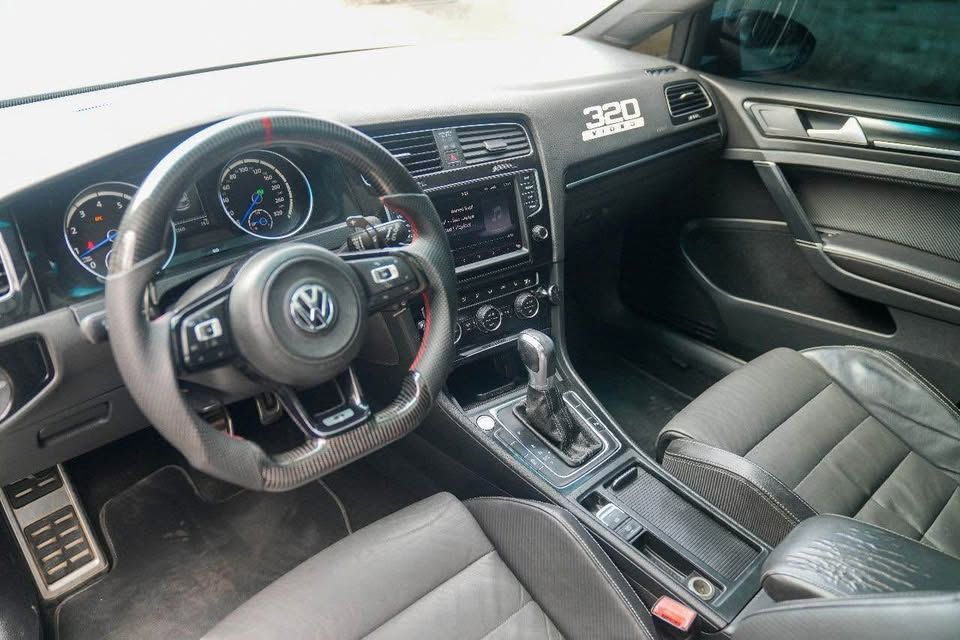 2015 Volkswagen Golf R