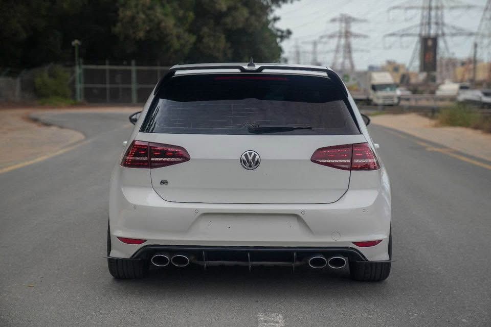 2015 Volkswagen Golf R