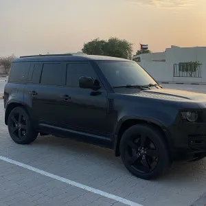 2023 لاند روفر ديفندر 110 SE