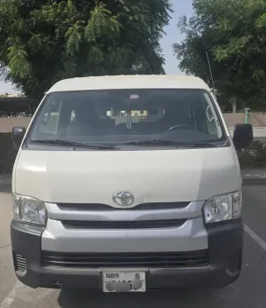 2016 Toyota Hiace Commuter GL