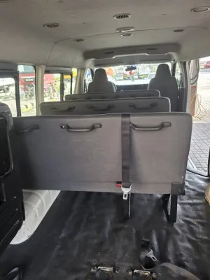 2016 Toyota Hiace Commuter GL