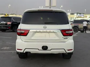 2011 Nissan Patrol LE TITANIUM