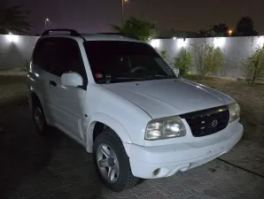 2005 سوزوكي جراند فيلتارا Sigma