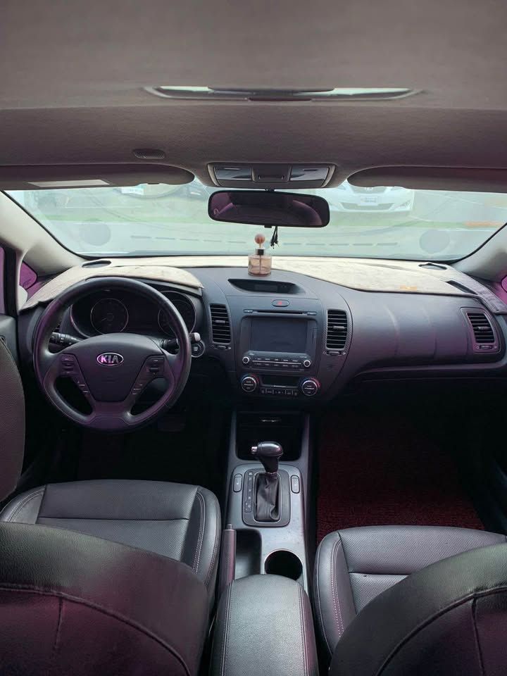 2015 كيا سيراتو EX hatchback