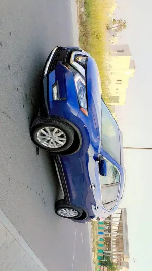2018 نيسان روج SL