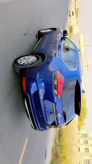 2018 نيسان روج SL