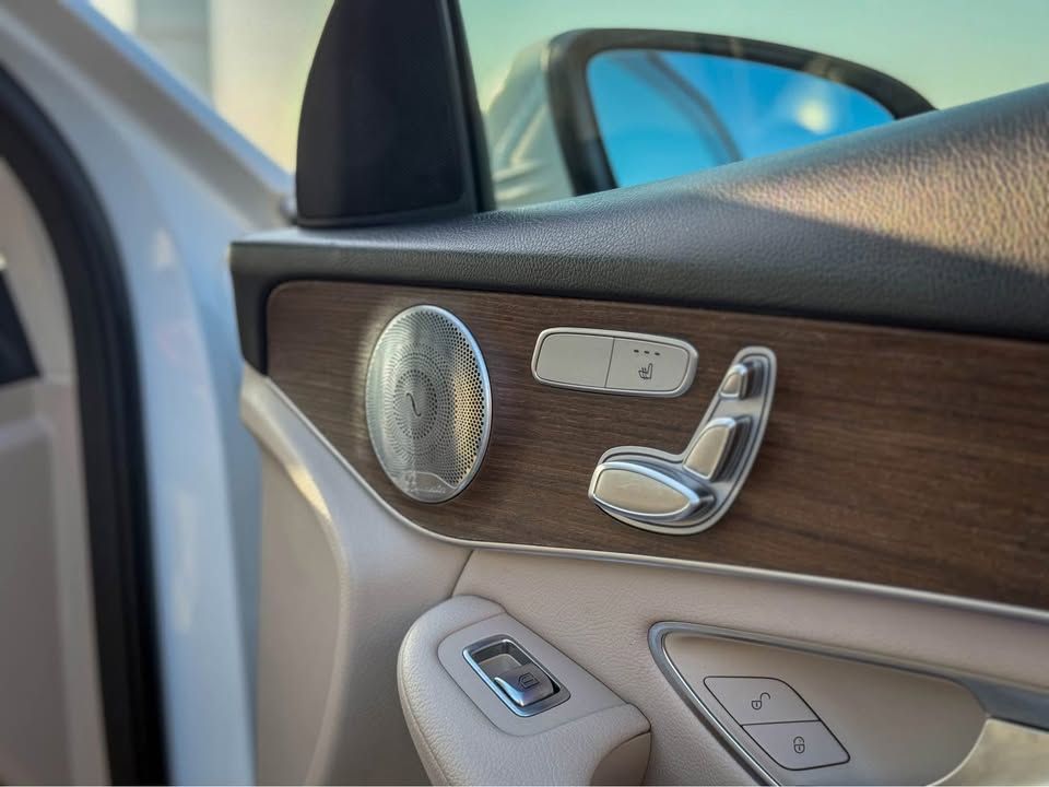 2020 مرسيدس-بنز GLC - جي ال سي GLC200