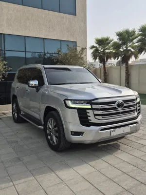 2023 تويوتا لاند كروزر VXR
