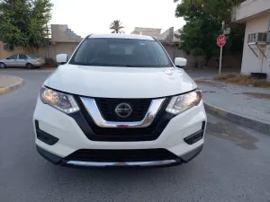 2018 نيسان روج SV