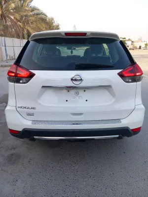 2018 نيسان روج SV