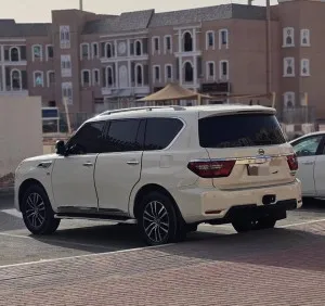 2011 نيسان باترول SE PLATINUM CITY