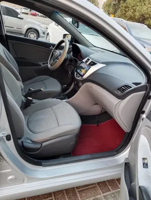 2014 Hyundai Accent SEL