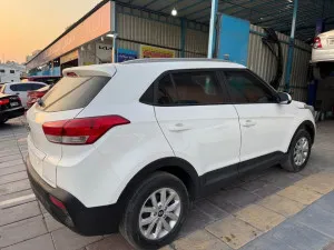 2020 هيونداي كريتا EX