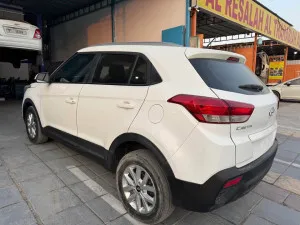 2020 هيونداي كريتا EX