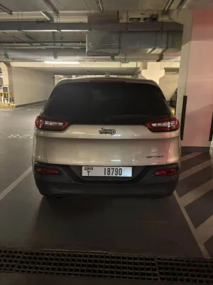 2014 جييب شيروكي Sport