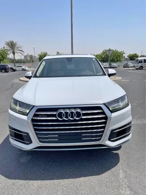 2019 اودي كيو٧ Premium Plus