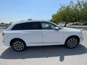 2019 اودي كيو٧ Premium Plus
