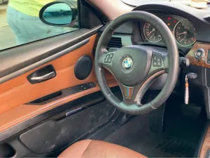 2009 بي أم دابليو الفئة - 3 320i