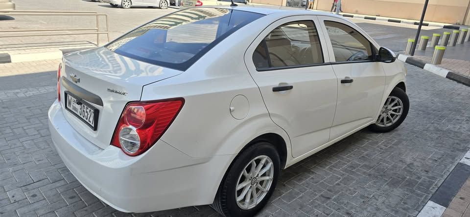2014 شيفروليه سونيك LS