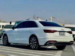 2023 اودي آي ٤ 45 TFSI
