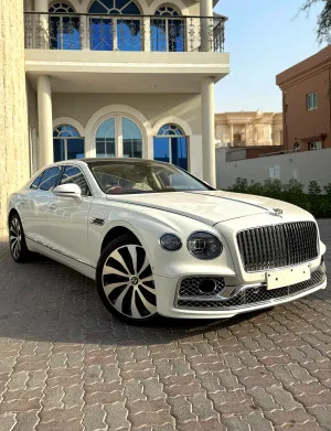 2023 بنتلي فلاينج سبير V8