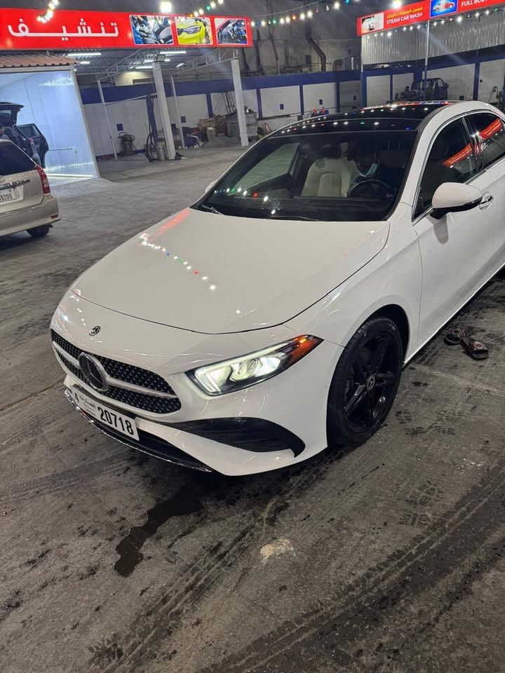 2019 مرسيدس-بنز الفئة - A A220 Sedan