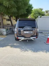 2012 Mitsubishi Pajero Signature Edition