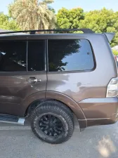 2012 Mitsubishi Pajero Signature Edition