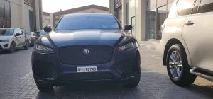 2020 جاكوار اف بيس Prestige