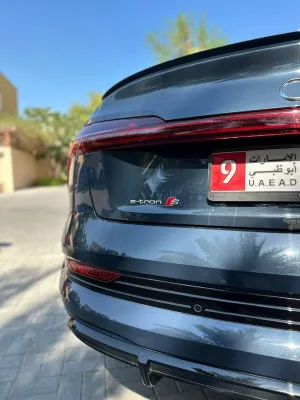 2023 Audi e-tron Prestige