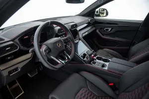2022 لامبورجيني اوروس STD