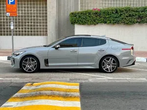 2022 كيا ستينجر GT