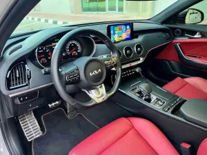 2022 كيا ستينجر GT