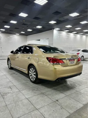 2011 Toyota Avalon Exclusive