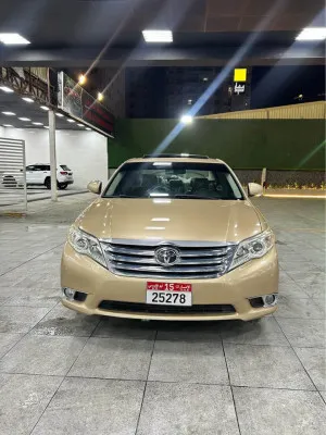 2011 Toyota Avalon Exclusive