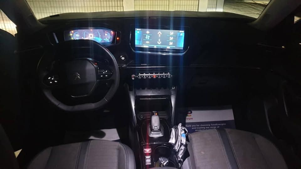 2022 Peugeot 2008 Allure Pack