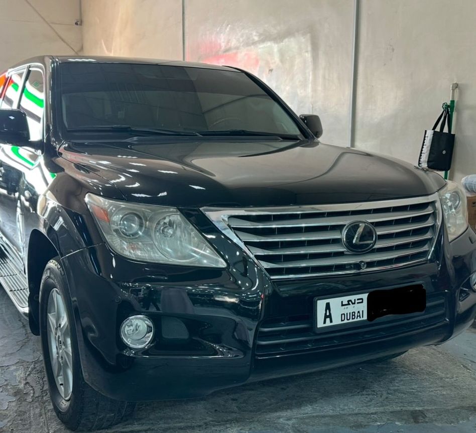 2011 Lexus LX 570
