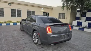 2018 Chrysler 300 C