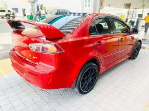 2010 ميتسوبيشي لانسر EX