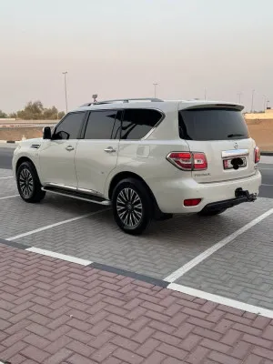 2014 Nissan Patrol SE T2