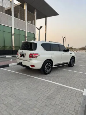 2014 Nissan Patrol SE T2