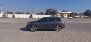 2013 نيسان باثفايندر S