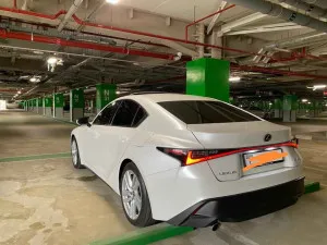 2024 Lexus IS IS 300