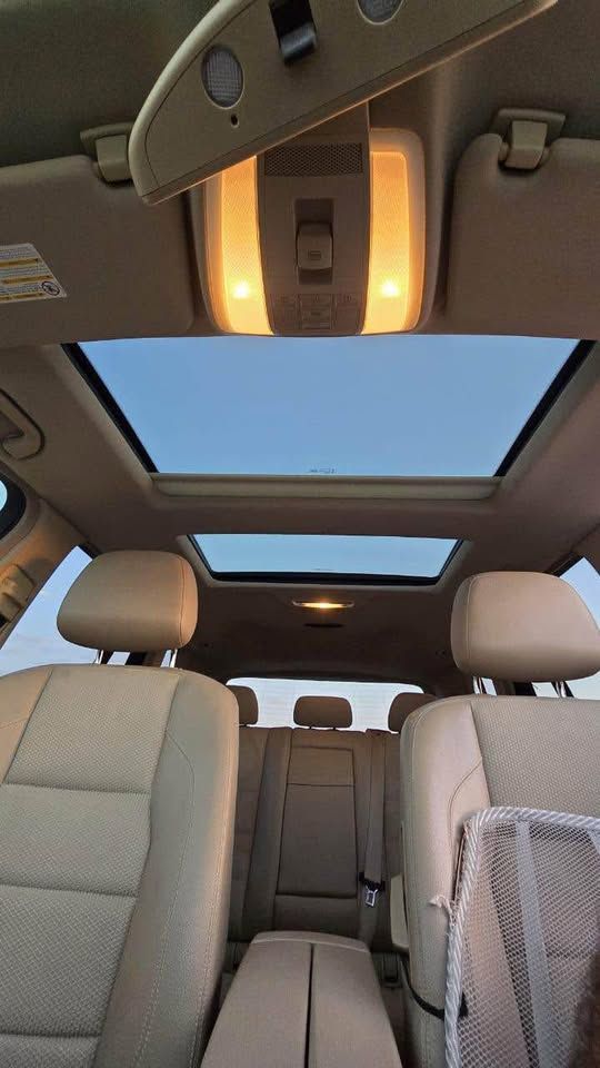 2012 مرسيدس-بنز GLK - جي ال كي GLK300