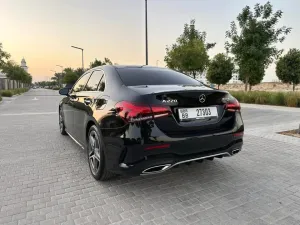 2022 مرسيدس-بنز الفئة - A A220 Sedan