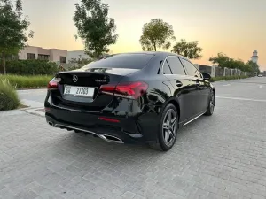 2022 مرسيدس-بنز الفئة - A A220 Sedan