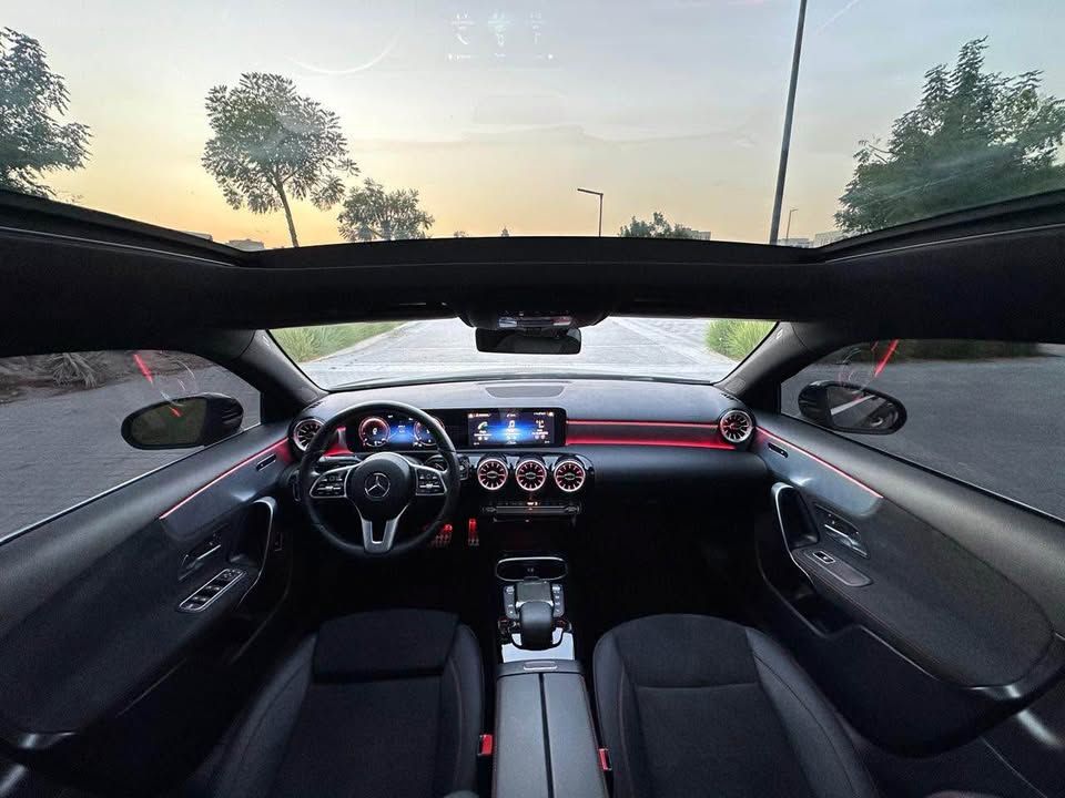 2022 مرسيدس-بنز الفئة - A A220 Sedan