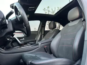 2022 مرسيدس-بنز الفئة - A A220 Sedan