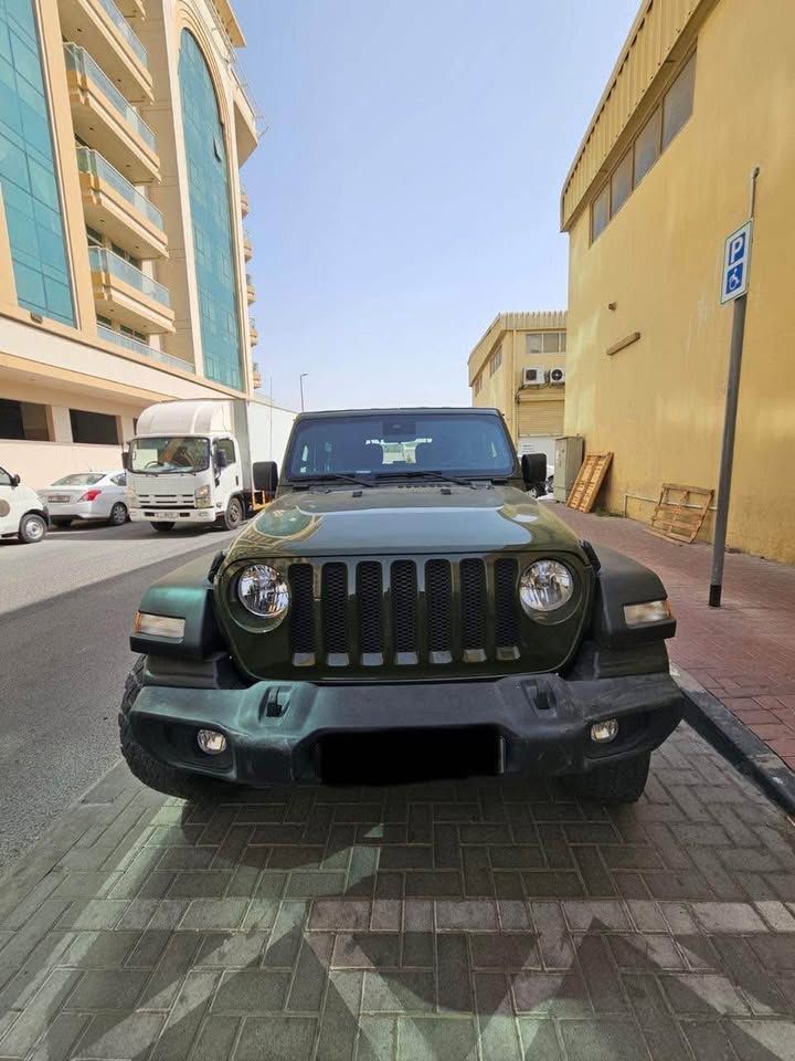 2021 جييب رانجلر Sport