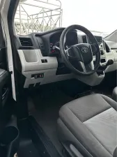 2022 تويوتا هياس Commuter High Roof